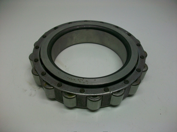 7450370