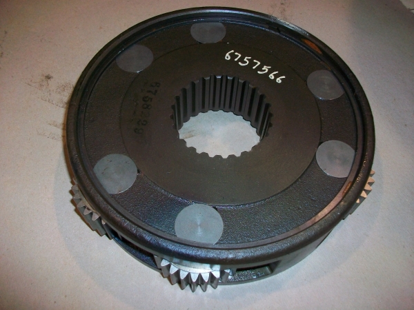 6757566